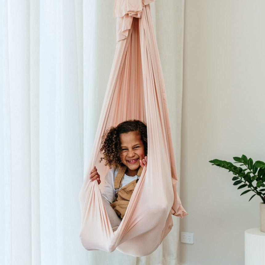 Therapy Swing Cozy Cocoon - Soft Pink